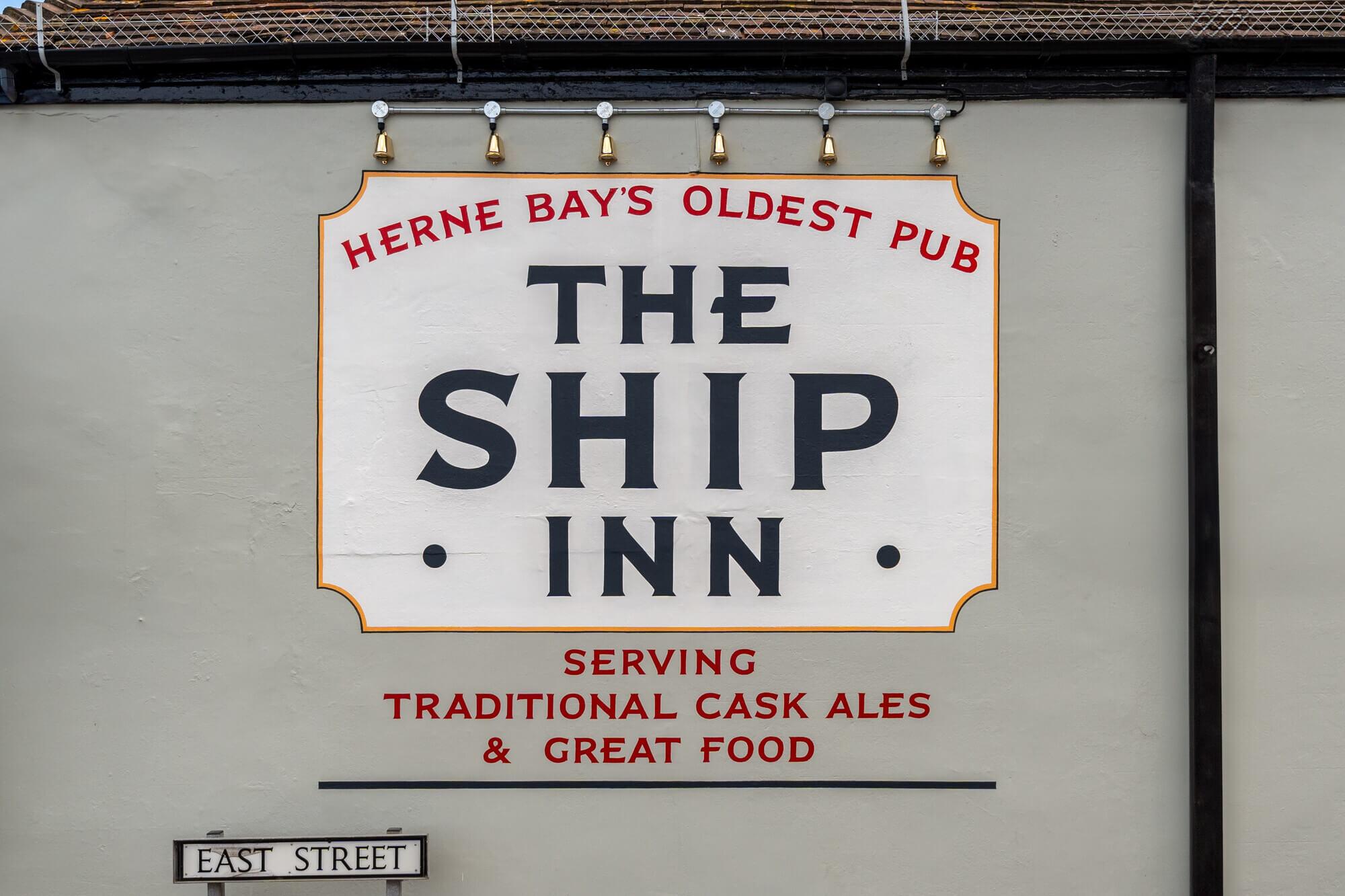RS78160_The Ship Inn-23_mpr.jpg